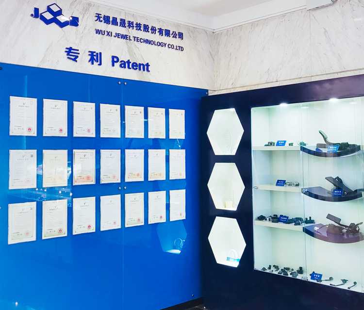 彩虹攜手晶晟科技打造信息化平臺，以科技賦能搶占行業(yè)制高點